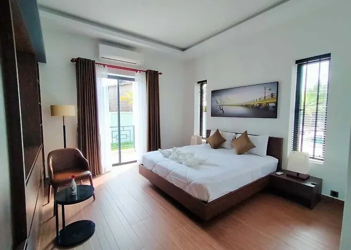 The Falcon Hotel apartamentowy *